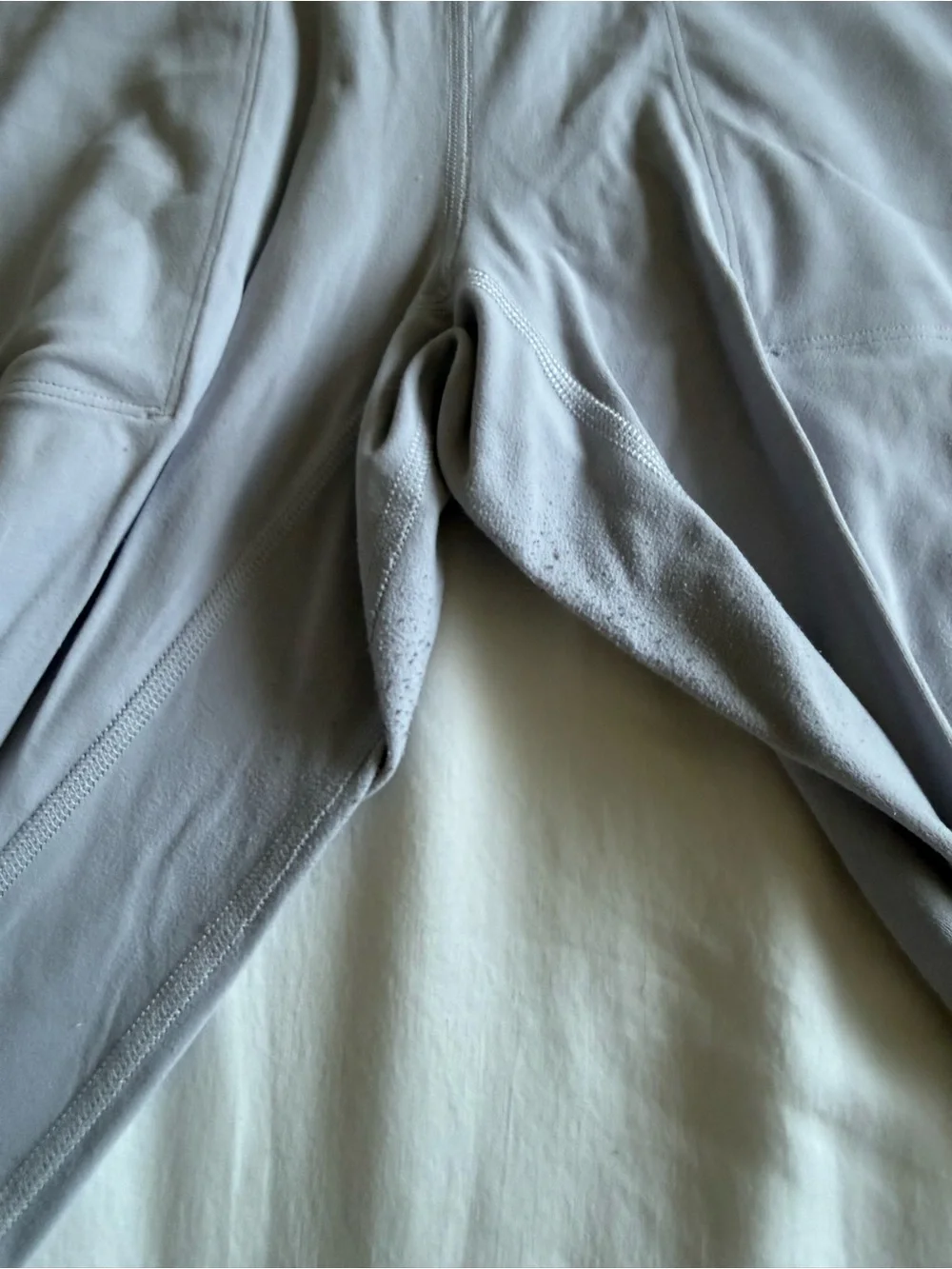 lululemon athletica some pilling